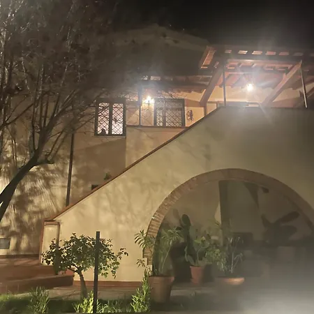 Casa Eleonora 볼테라