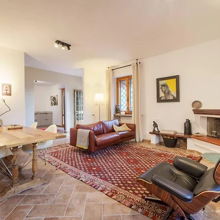 Casa Eleonora Feriehus